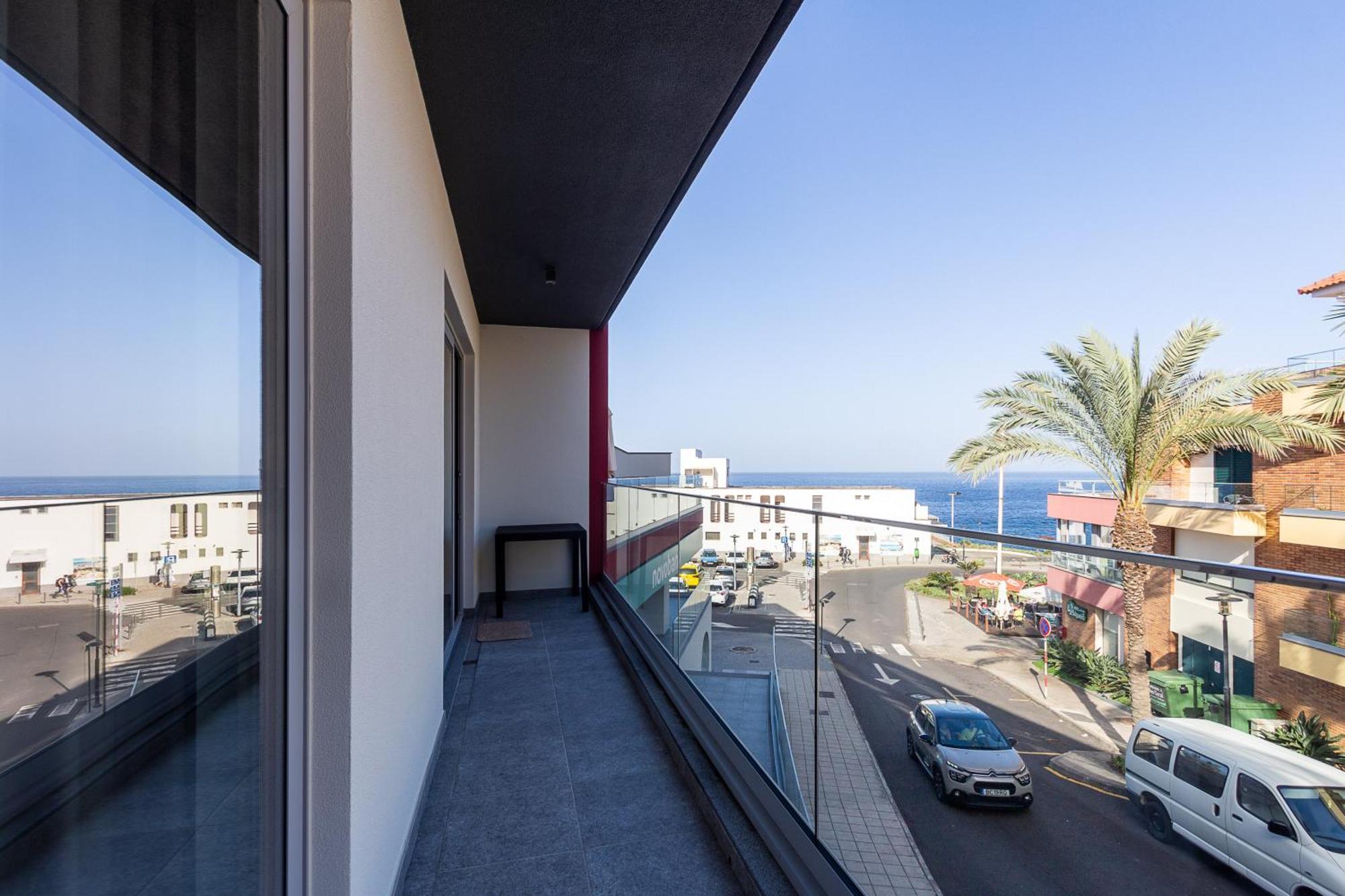 Luxury And Modern Apartment In Porto Moniz Center Esterno foto