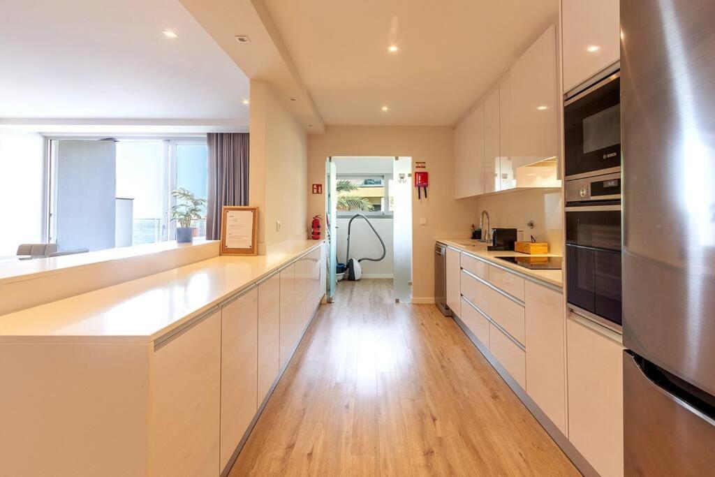 Luxury And Modern Apartment In Porto Moniz Center Esterno foto