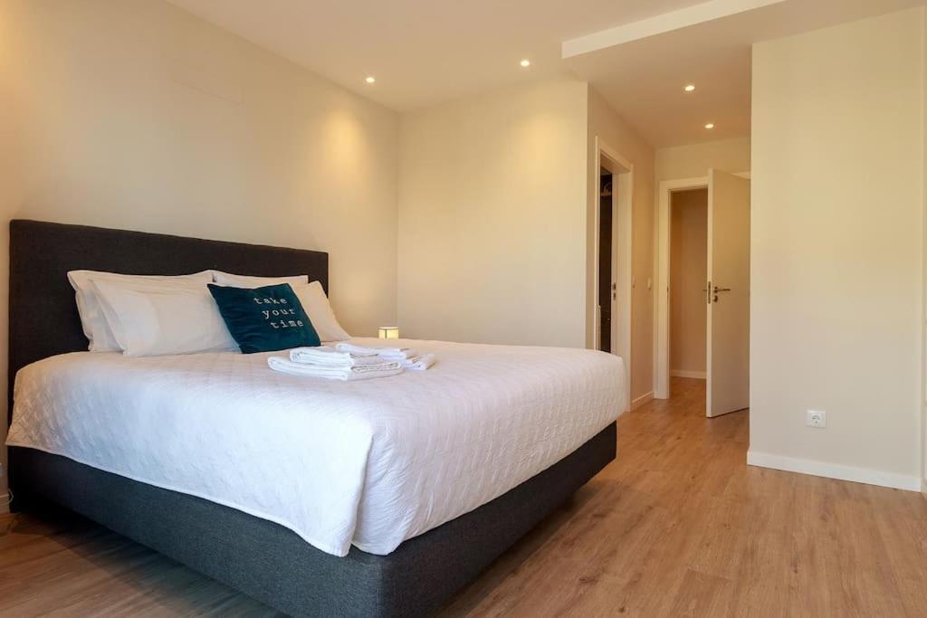 Luxury And Modern Apartment In Porto Moniz Center Esterno foto