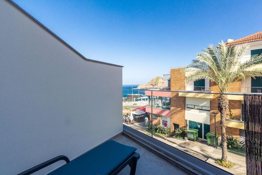 Luxury And Modern Apartment In Porto Moniz Center Esterno foto