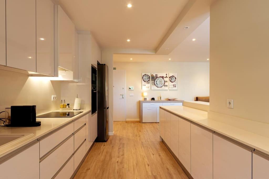 Luxury And Modern Apartment In Porto Moniz Center Esterno foto
