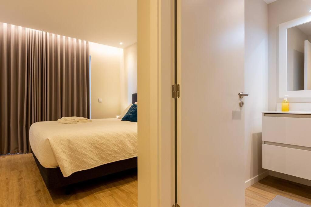 Luxury And Modern Apartment In Porto Moniz Center Esterno foto