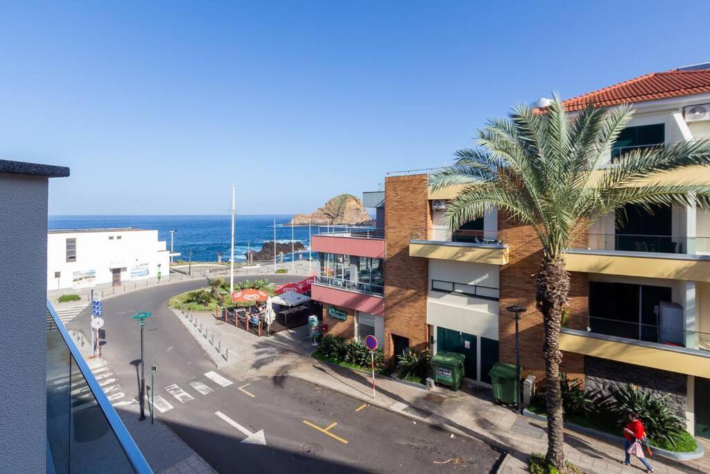 Luxury And Modern Apartment In Porto Moniz Center Esterno foto